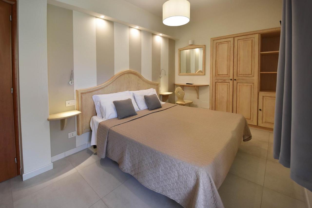 B&B I Graniti Sardi Villasimius Ngoại thất bức ảnh