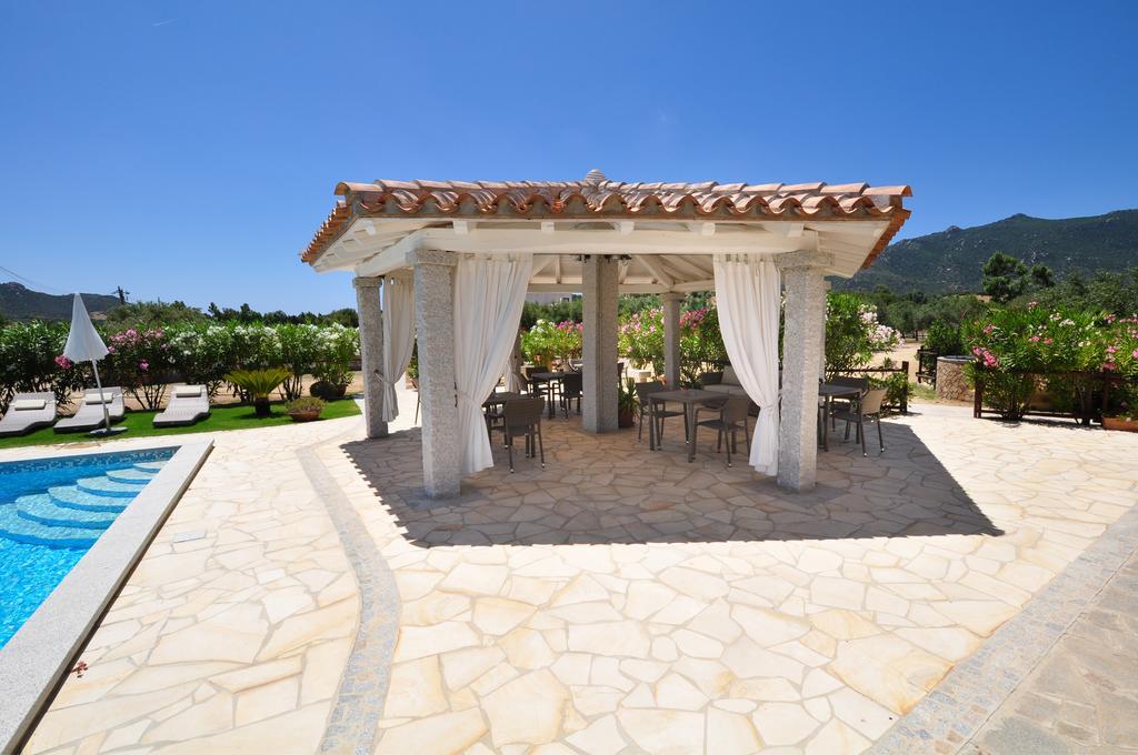 B&B I Graniti Sardi Villasimius Ngoại thất bức ảnh