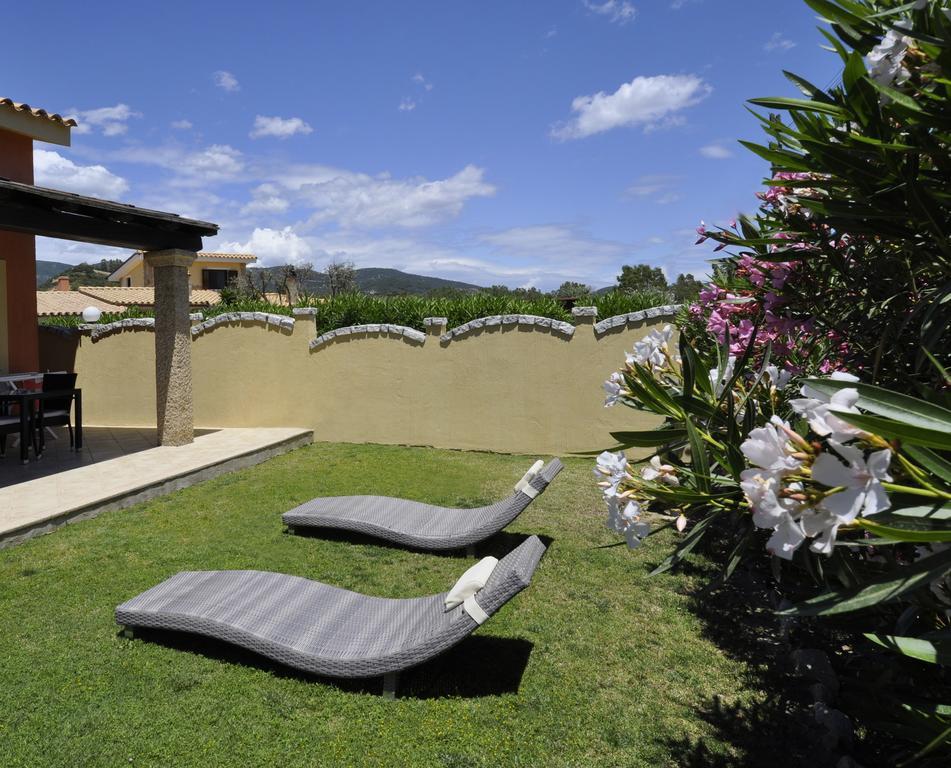 B&B I Graniti Sardi Villasimius Ngoại thất bức ảnh