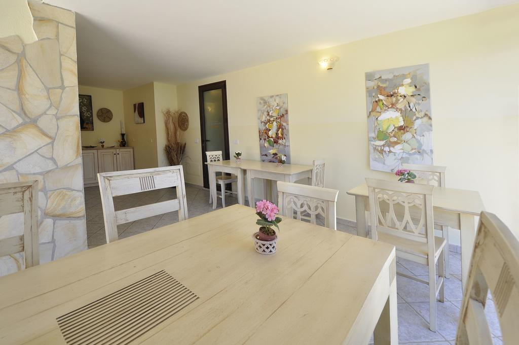 B&B I Graniti Sardi Villasimius Ngoại thất bức ảnh