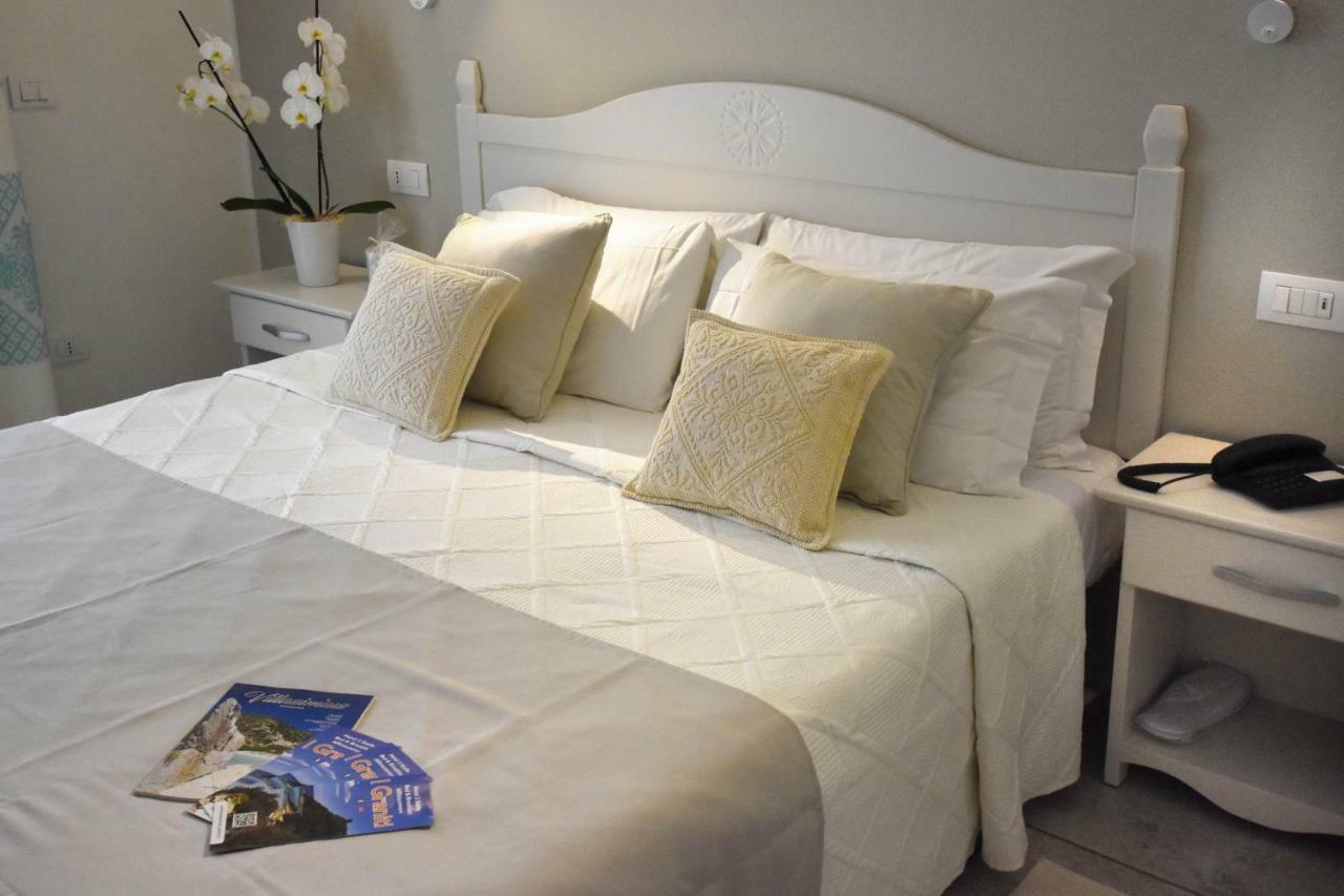 B&B I Graniti Sardi Villasimius Ngoại thất bức ảnh