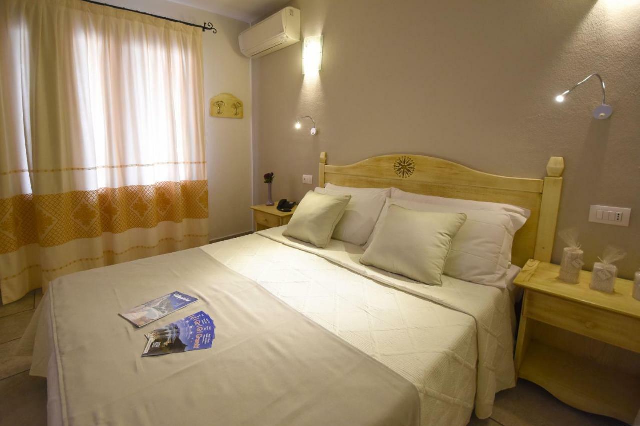 B&B I Graniti Sardi Villasimius Ngoại thất bức ảnh